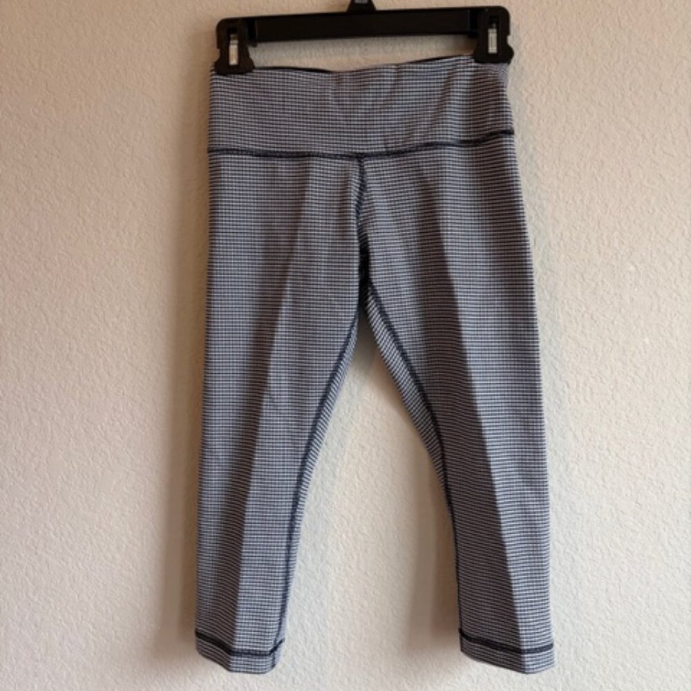 Lululemon Wunder Under Cropped SIZE 4 Blue/White Gingham Leggings Running Yoga